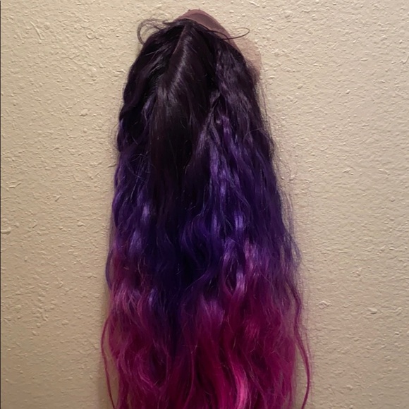 SOLD - Picture 3 of 4